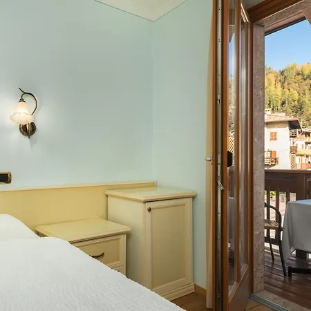 Hotel Opinione Dimora Storica San Lorenzo Dorsino